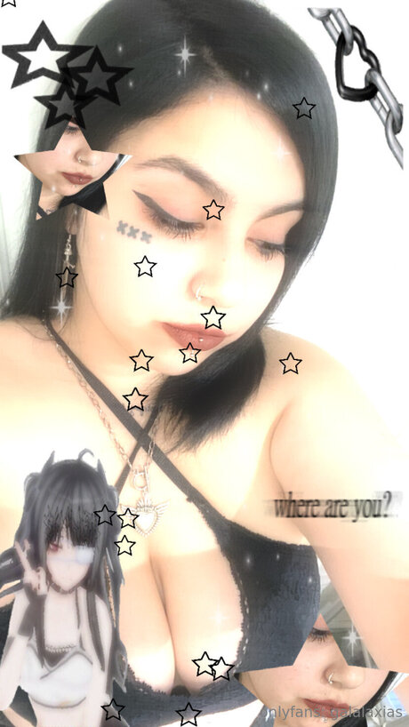 Galalaxias star naked images