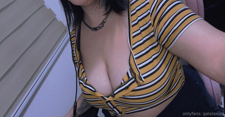 Galalaxias art star gallery