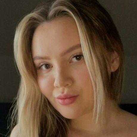 milliegoeswild pornstar art photos