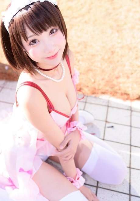 SeeU Cosplay free model pictures