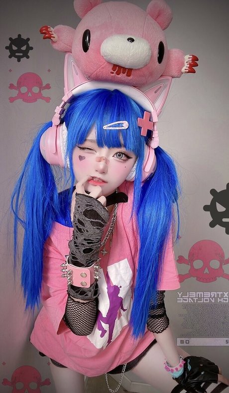 SeeU Cosplay pornstar nice images