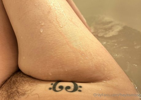 yeswecannabliss sexy model gallery