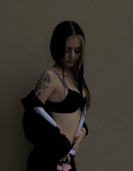 savannawillard star sexy galleries