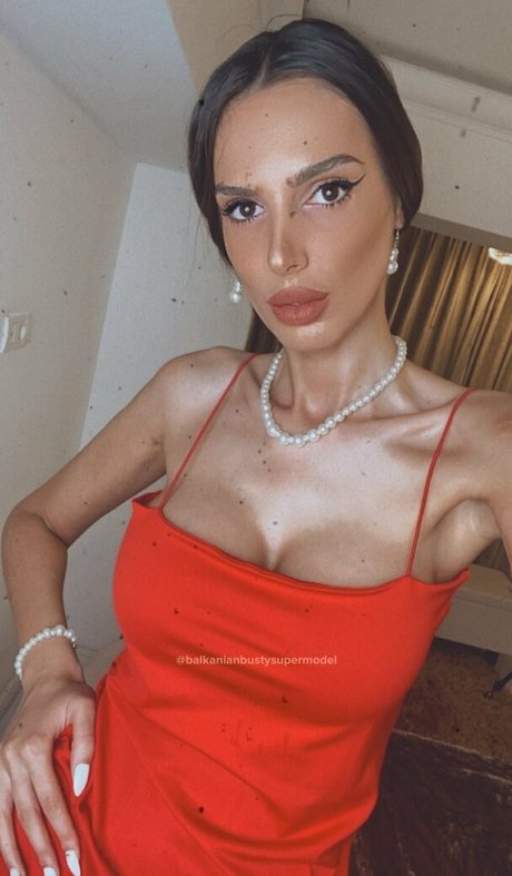 balkanianbustysupermodel perfect model galleries