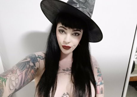 ladygraves actress image