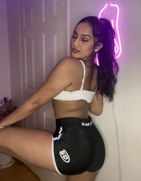 Sofia Rai erotic model archive