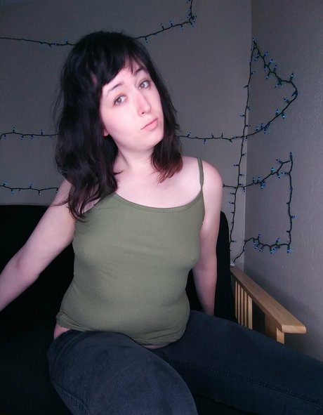 anniebrokely star beautiful photo