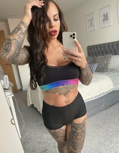 sophia leighxxx sexy pornstar archive