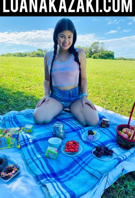 kazakiluana star art pictures