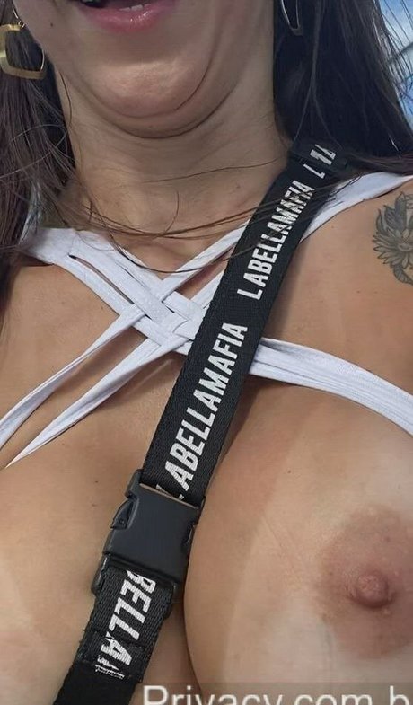 Naturistafit nude star photo