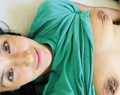 kumiomori pornstar nude image