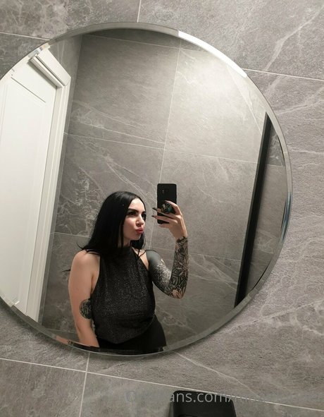 moanlouder high quality model archive