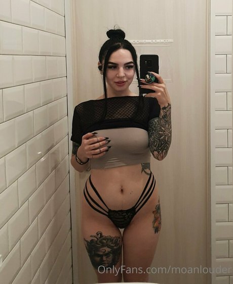 moanlouder star art picture