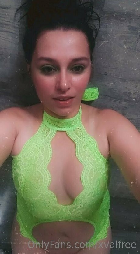 xvalfree best model images