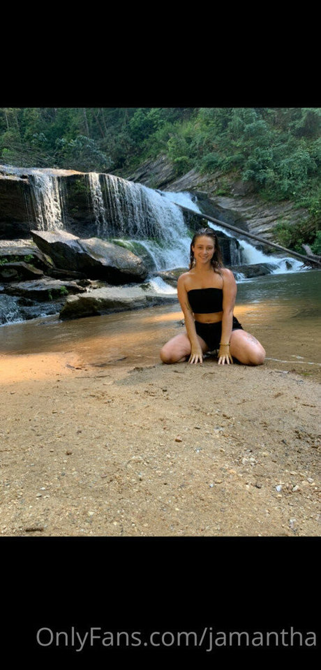 Jamantha model top pic