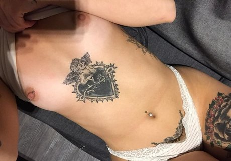 Felissigw naked actress img