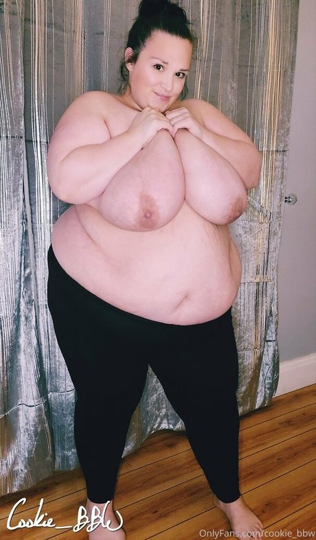 cookie bbw naked star photos