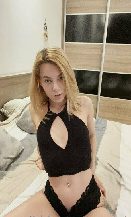 yours kat perfect pornstar img