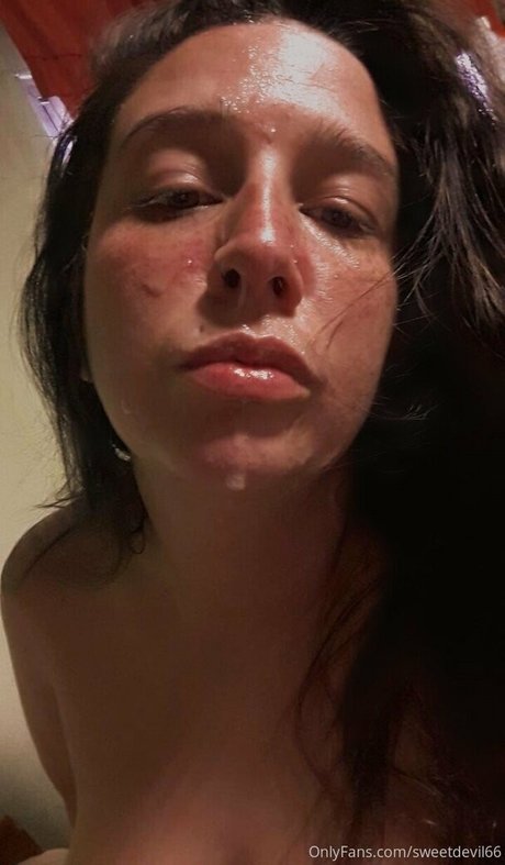 sweetdevil66 star adult img