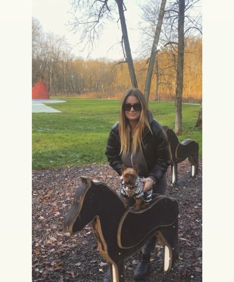 Agne Agnieska model top gallery