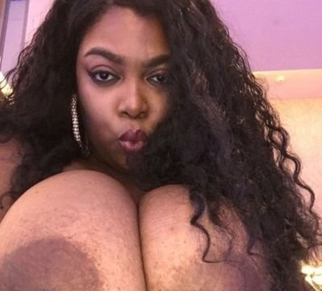 finallyagoddess2 star high quality pics