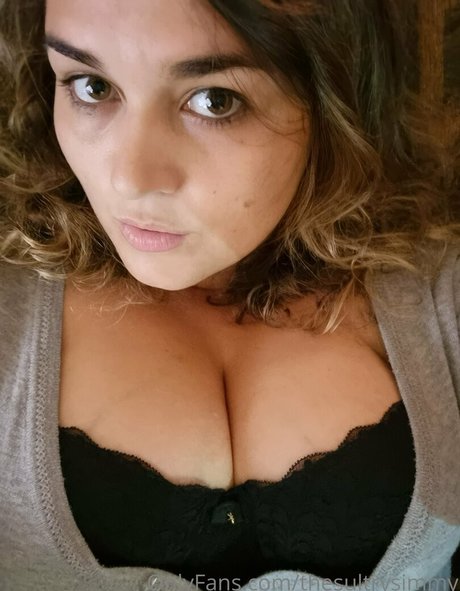 thesultrysimmy top star img