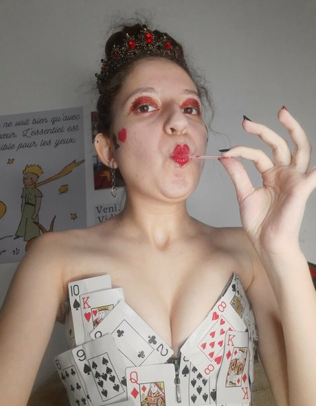 xxxcleopoeta nude actress picture