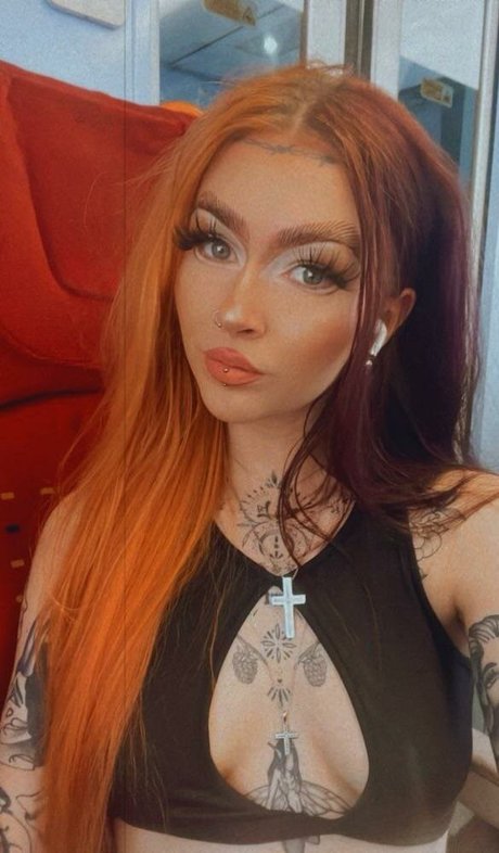 xo nicolavictoria star naked images