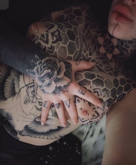 Sian Keela star beautiful picture