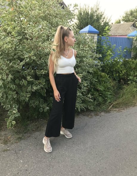 little virginnn star best photos