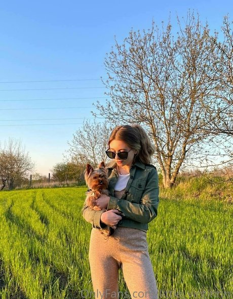 little virginnn star naked archive