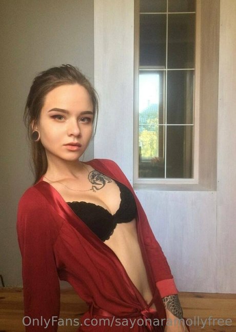 sayonaramollyfree pornstar adult image