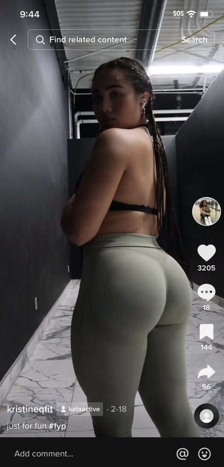 kristineqfit exclusive star picture