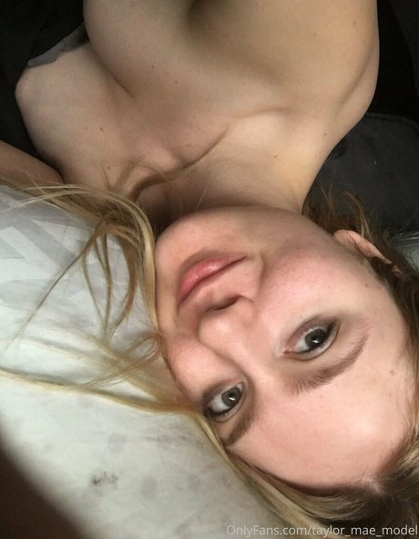 taylor mae model nude star photo