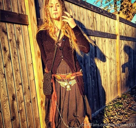 sarahjane333 pornographic star picture