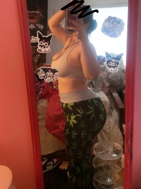 Toiletseatshawty2 pornographic model photo