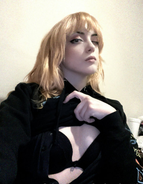 harlequincutie xxx model picture