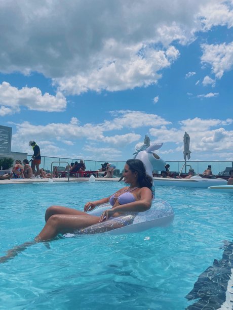 armpit licking onlyfans nude galleries