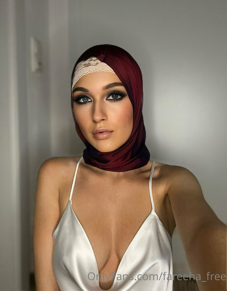 fareeha free star art pics