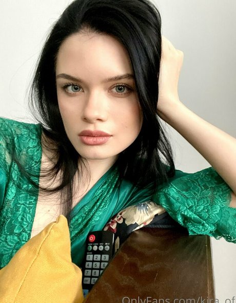 kira of pornographic actress photos