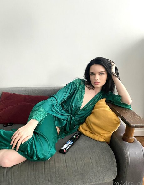 kira of pornstar free photos