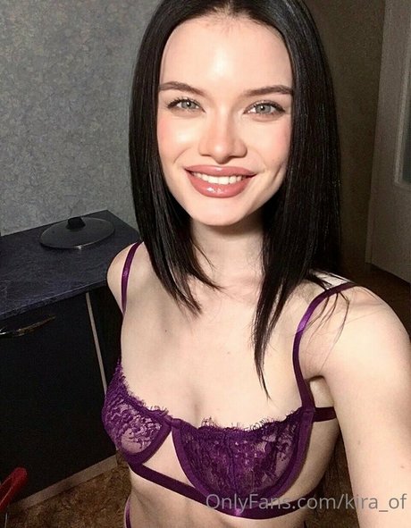 kira of nude star galleries