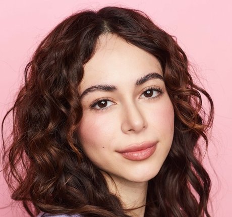 Ambar Payan model nude gallery