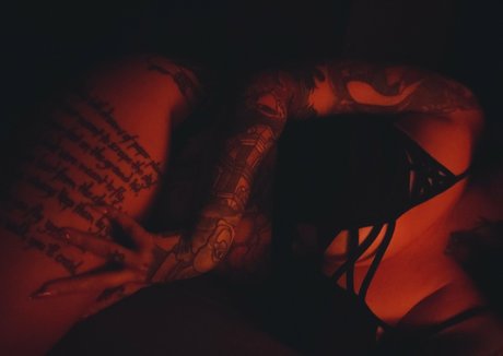 Mikaylax beautiful model images