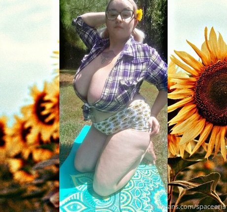 spaceEris pornstar gallery