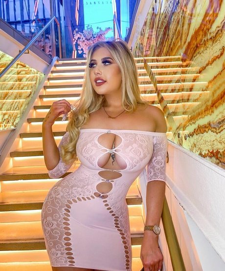 Katie Rose Cullen profile pic