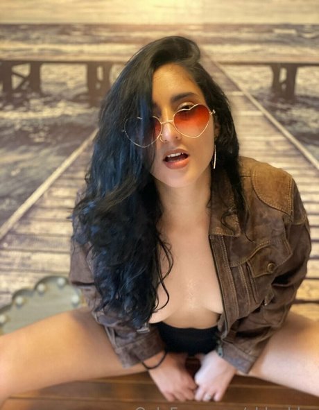 chloebbe model sex picture