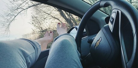 sexyfeetgallery erotic actress galleries