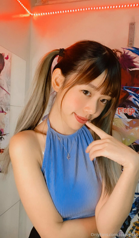 roselle888 star photo