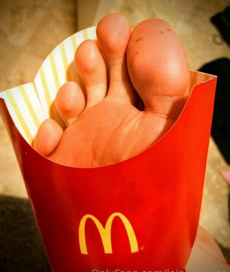 lelannifeets adult star photos